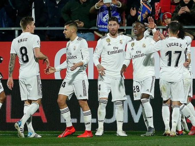 Benzema lập cú đúp, Real Madrid tiến vào bán kết Cúp Nhà vua