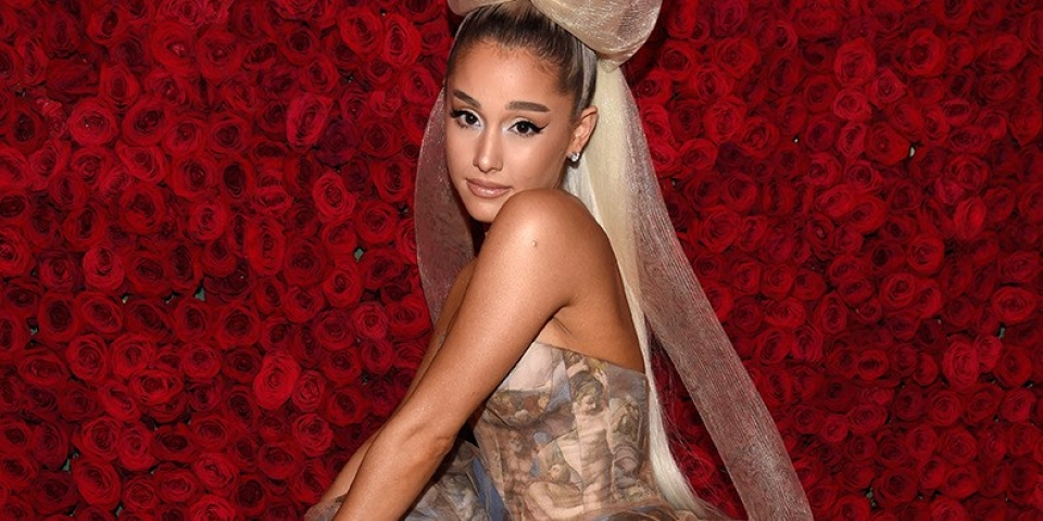 Grammy 2019: "Công chúa nhạc pop" Ariana Grande "rinh" tượng vàng grammy 2019 le trao gia i so m xuo ng ten nhie u nghe si