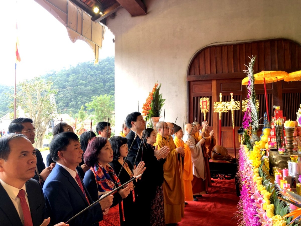 khai hoi xuan yen tu