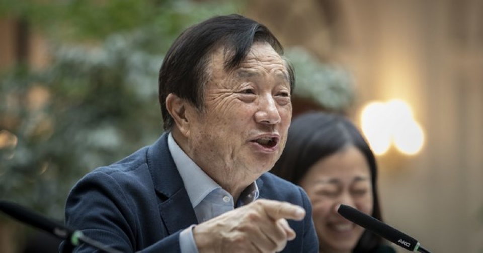 ceo huawei chua bao gio va khong bao gio chia se thong tin khach hang voi chinh phu