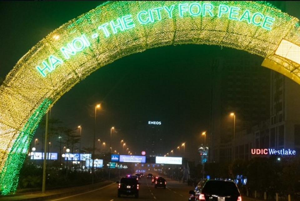 nha trang dang anh cau nhat tan tren trang fanpage chinh thuc