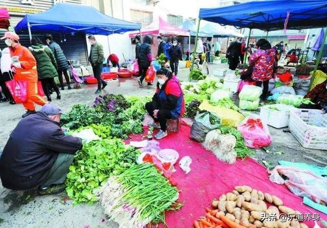 Virus corona: Nhiều khu chợ tại ‘tâm dịch’ Vũ Hán mở cửa trở lại nhieu khu cho tai tam dich vu han mo cua tro lai