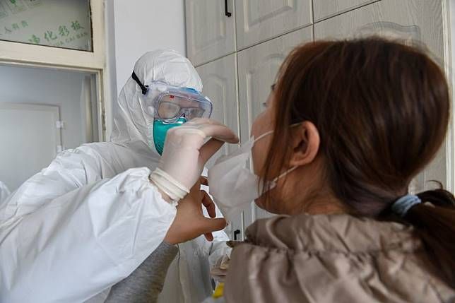 Virus corona: Trung Quốc phát triển bộ xét nghiệm cho kết quả trong 15 phút virus corona trung quoc phat trien bo xet nghiem cho ket qua trong 15 phut