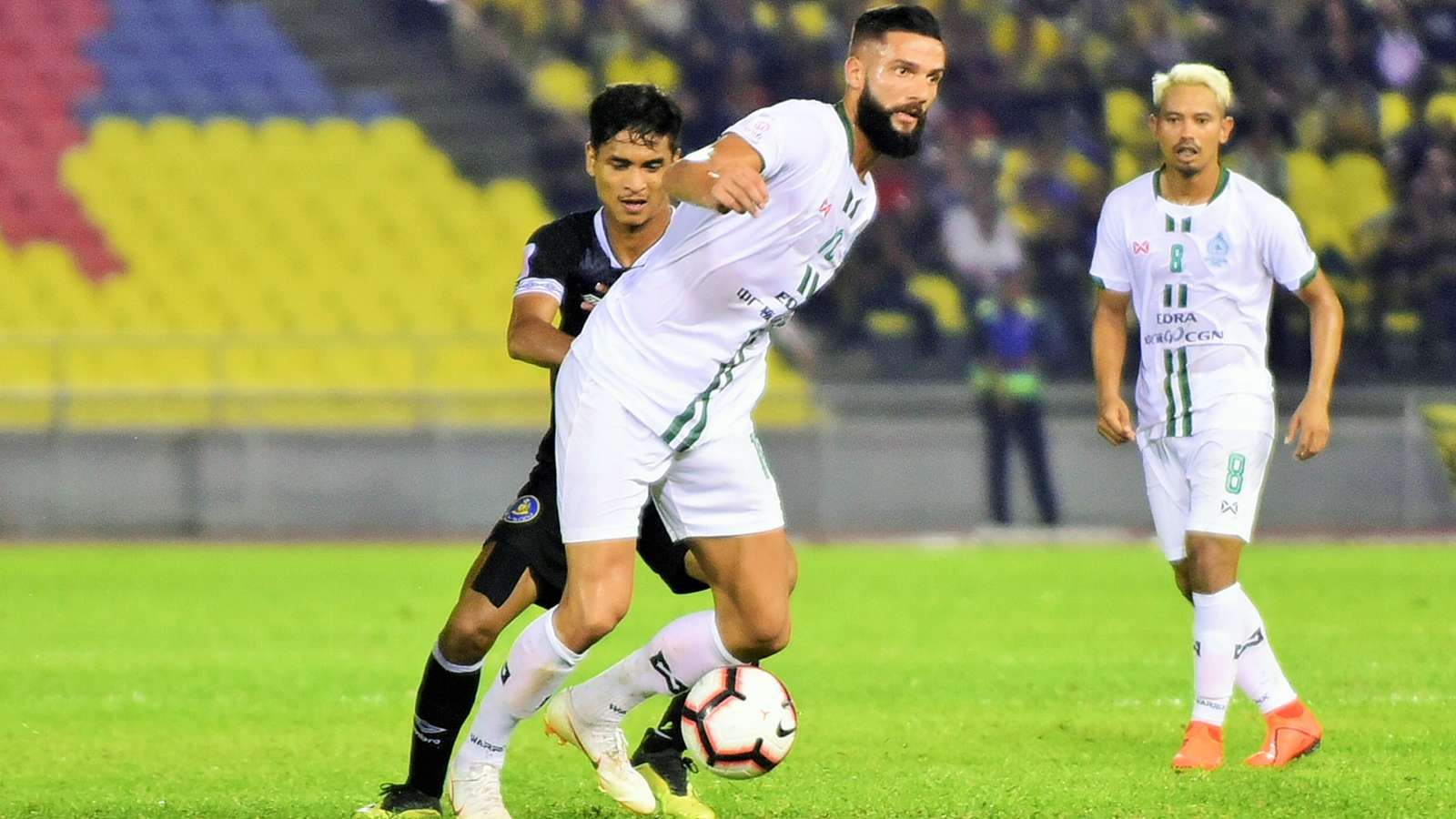 malaysia co 2 tran lam nong cho cau thu nhap tich truoc khi gap viet nam