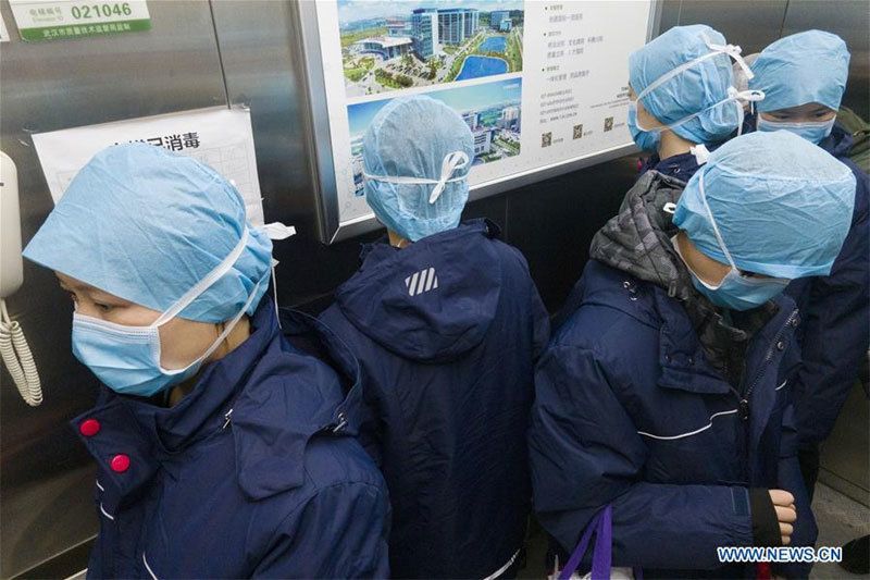 hinh anh cac y bac si o vu han tu chong lay nhiem covid 19