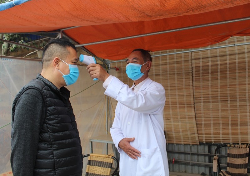 Covid-19 ở Quảng Ninh: Truy vết thần tốc F1, nhanh chóng bao vây, dập dịch, lấy lại địa bàn an toàn Covid-19 ở Quảng Ninh: Truy vết thần tốc F1, nhanh chóng bao vây, dập dịch, lấy lại địa bàn an toàn