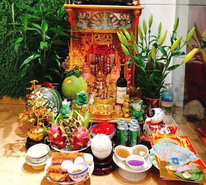 Vì sao mua vàng ngày vía Thần Tài?