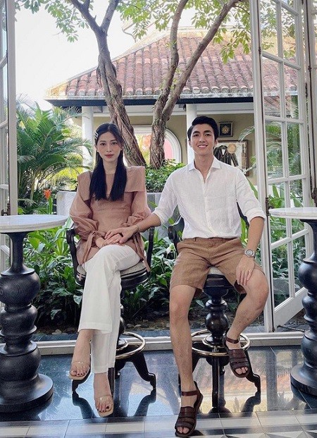 Thời trang đồng điệu của Á hậu Phương Nga và bạn trai - diễn viên Bình An