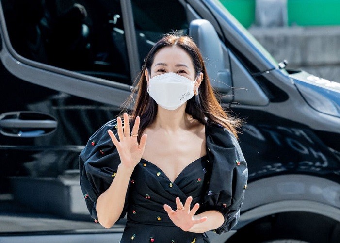 Son Ye Jin rạng rỡ ra mắt phum truyền hình mới