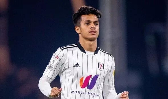 Chuyển nhượng cầu thủ: