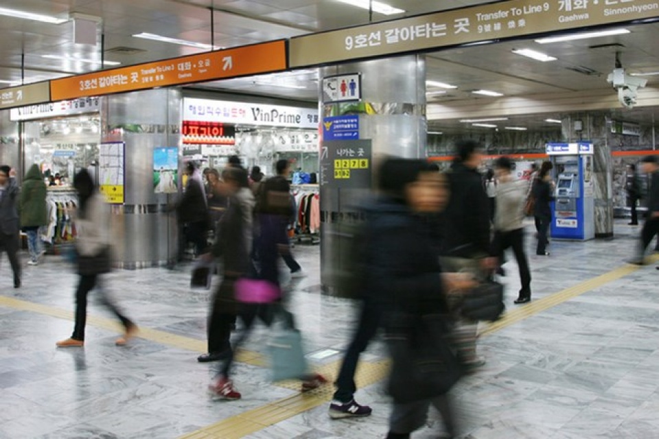 ty le that nghiep o han quoc cao ky luc trong 7 nam qua