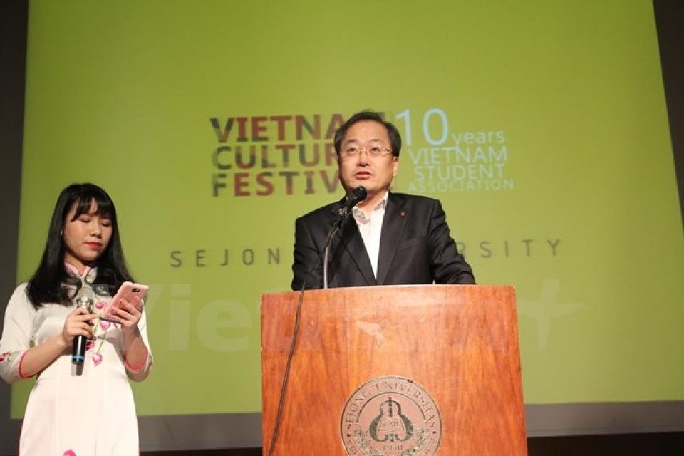 dem van hoa viet nam cua sinh vien dai hoc sejong han quoc