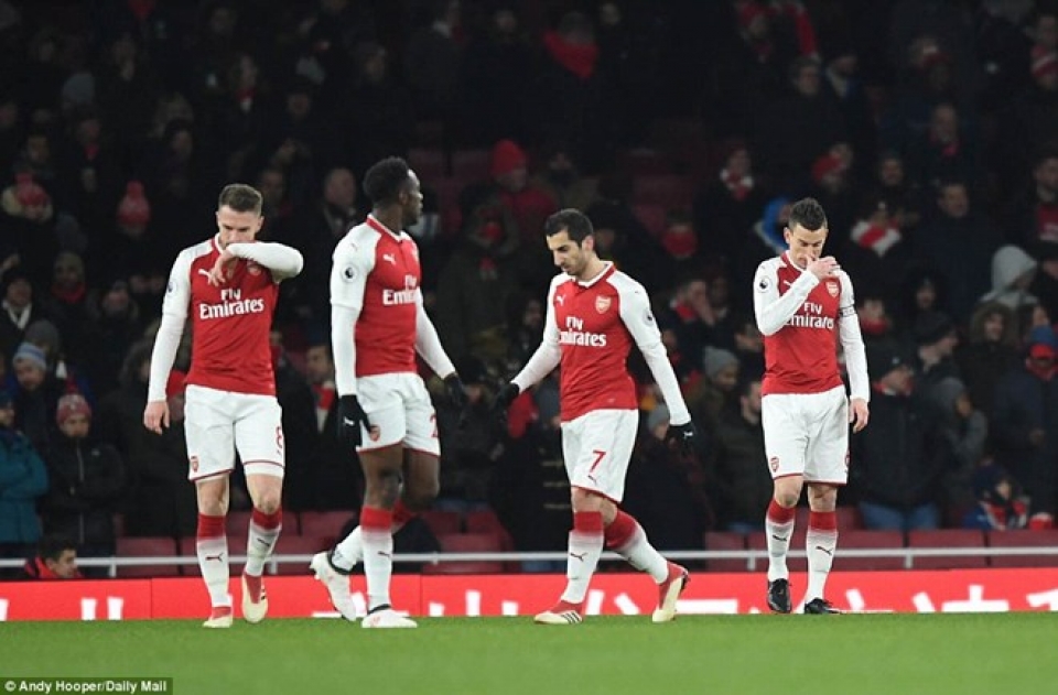 manchester city gieo sau cho arsenal ngay tai thanh dia emirates
