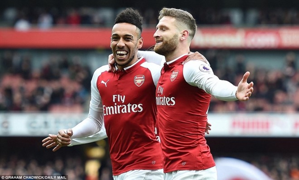 tottenham hotspur da liverpool ra khoi top 3 premier league