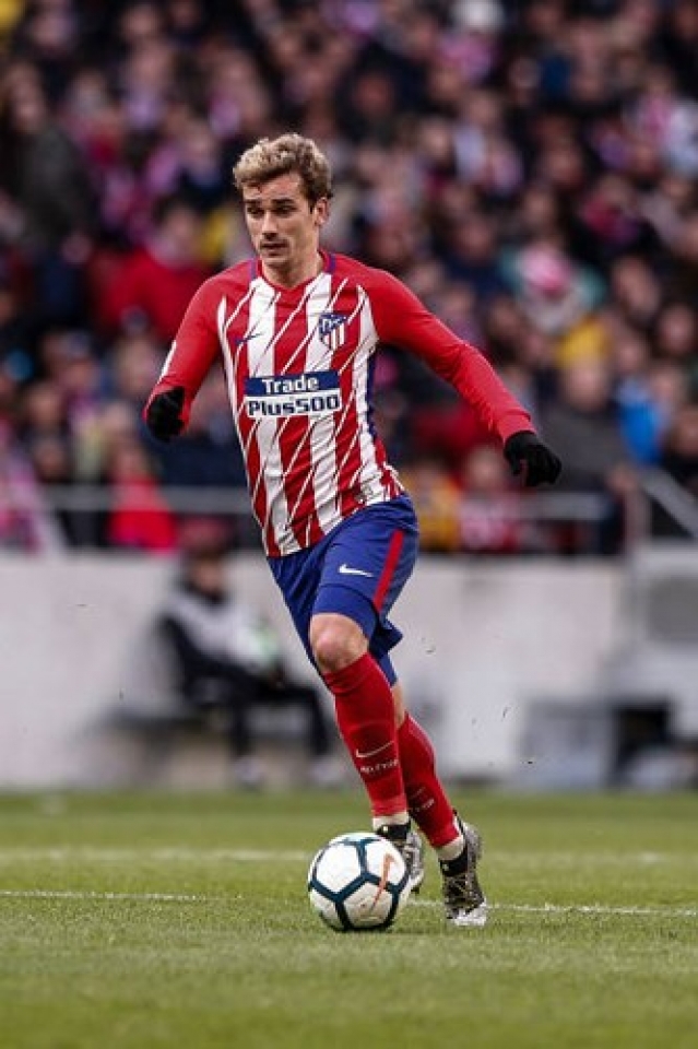 10 cau thu dat gia nhat champions league 20172018 messi bo xa ronaldo