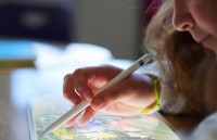 ipad pro moi se ho tro phat video 4k hdr qua cong usb c