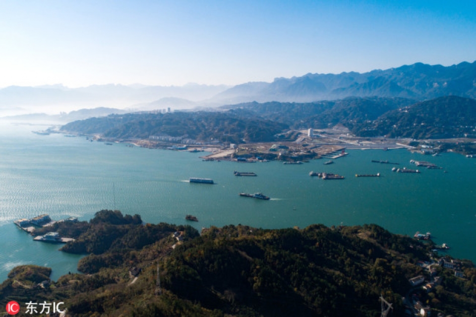 Tìm ra vật liệu mới giúp lọc nước bằng ánh sáng an toàn và hiệu quả trung quoc vat lieu moi giup loc nuoc bang anh sang an toan va hieu qua