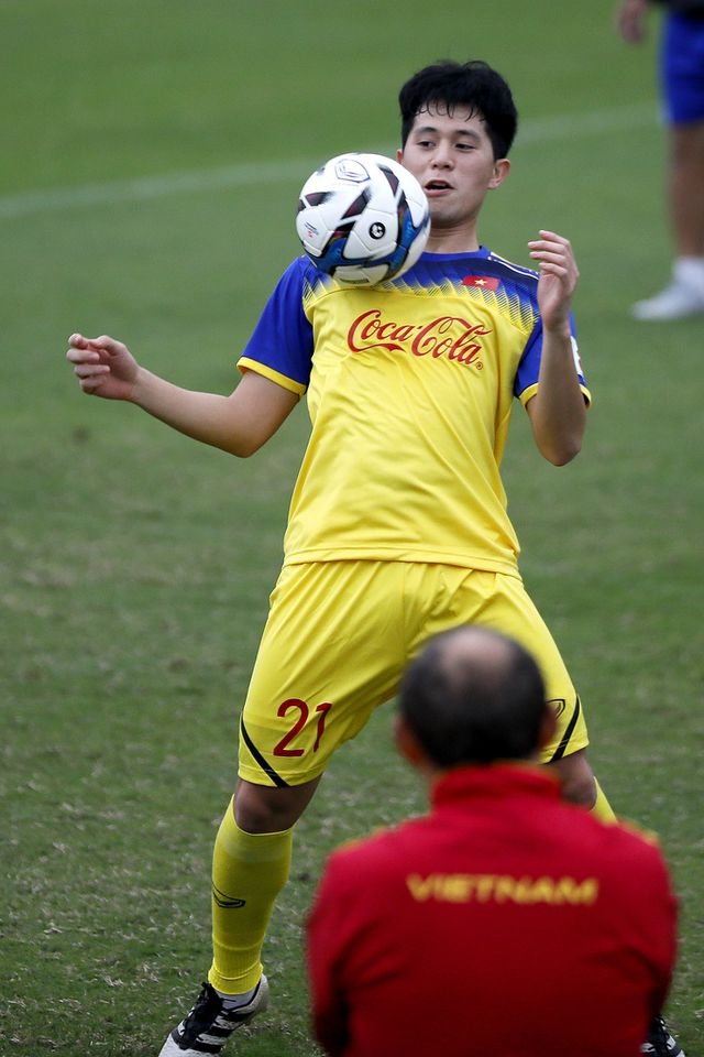 Đình Trọng quan trọng như thế nào với HLV Park Hang-seo? dinh trong quan trong nhu the nao voi hlv park hang seo