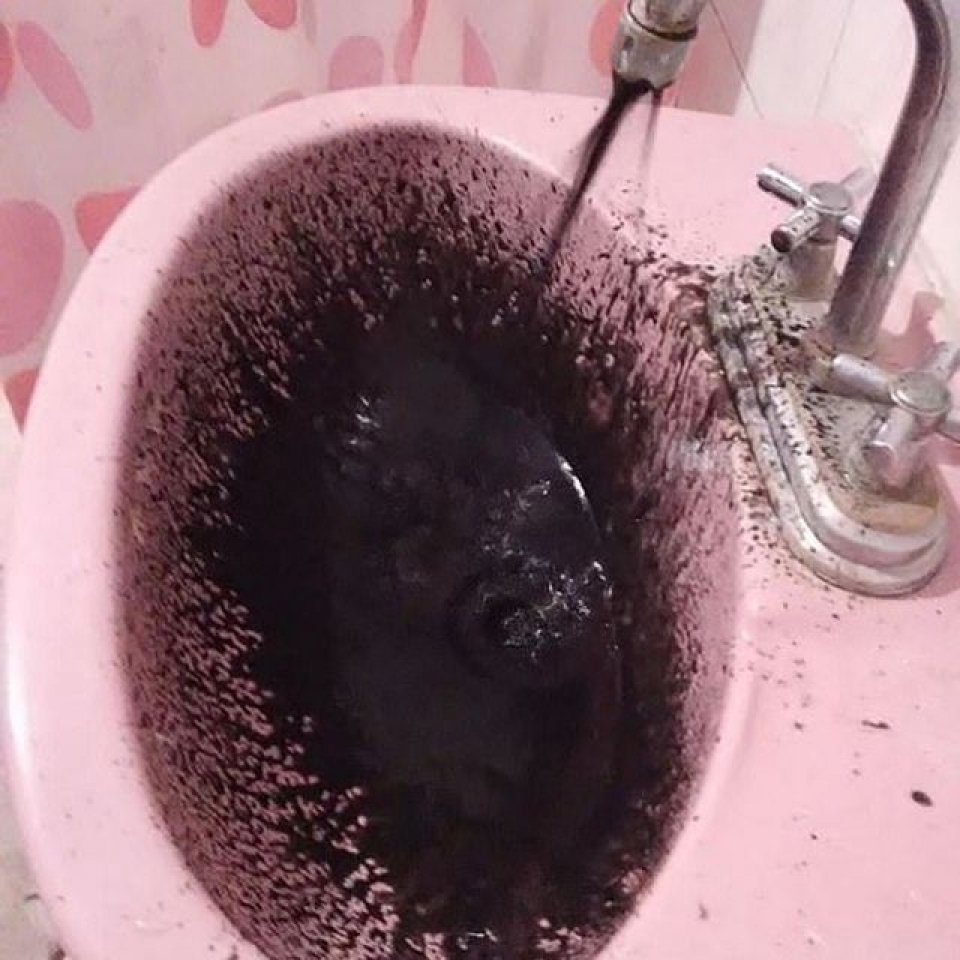 venezuela soc vi nuoc sinh hoat den si nghi bi nhiem dau tho