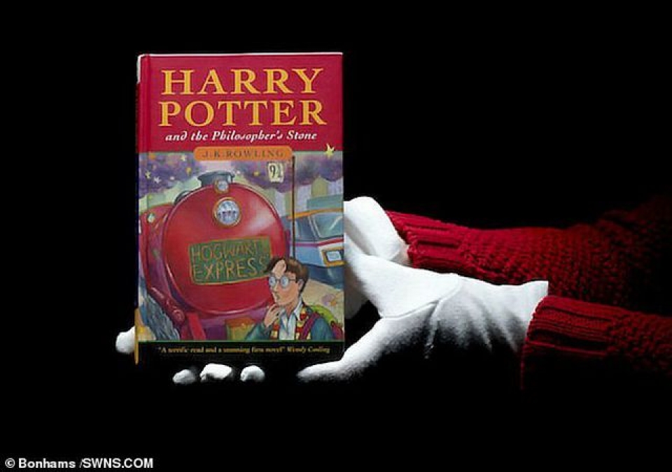 anh cuon sach tang gia 7000 lan sau 22 nam