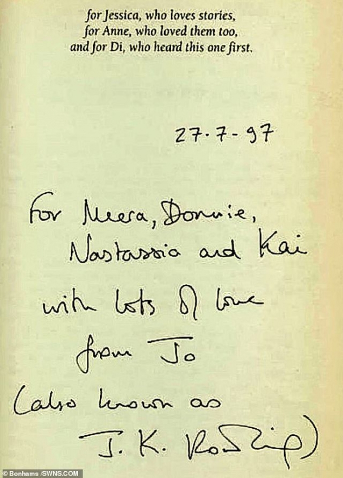 anh cuon sach tang gia 7000 lan sau 22 nam