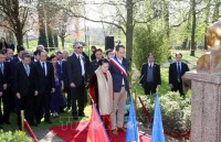 chu tich quoc hoi nguyen thi kim ngan hoi kien thu tuong phap edouard philippe