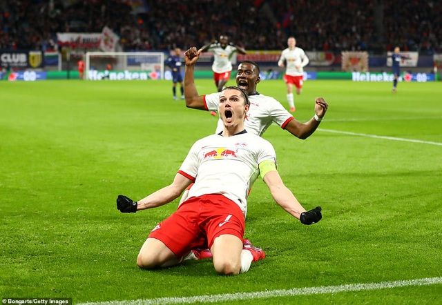 nhung khoanh khac tottenham chia tay champions league day cay dang