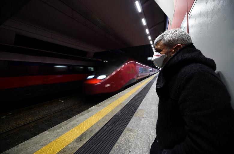 dich covid 19 italy vang ve chua tung thay sau lenh phong toa