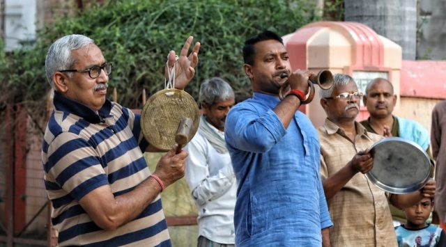 Ấn Độ: Người dân và du khách sáng tạo nhiều cách để cổ vũ chống dịch Covid-19 an do nguoi dan va du khach sang tao nhieu cach de co vu chong dich covid 19