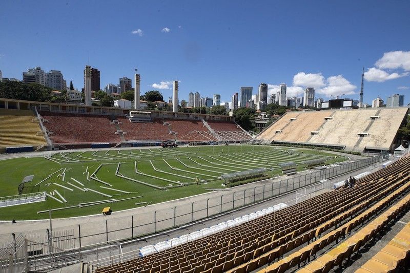 brazil san bong to chuc world cup bien thanh benh vien da chien chong covid 19