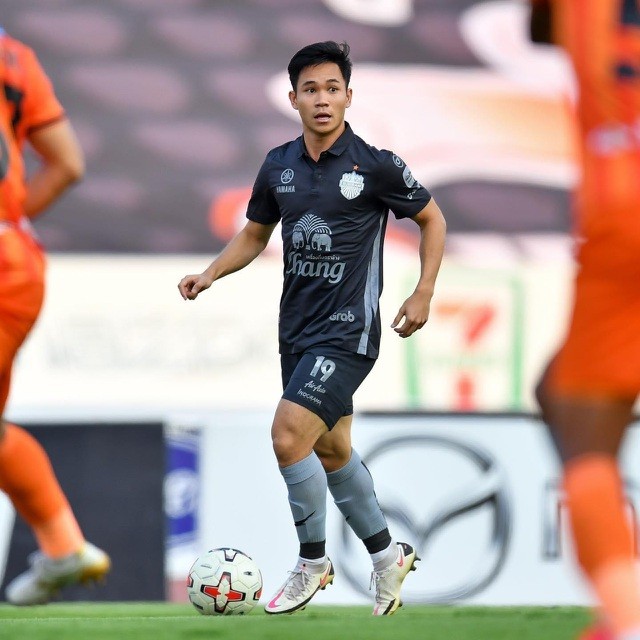 Những tài năng mới của Thái Lan có thể khuấy đảo vòng loại World Cup 2022