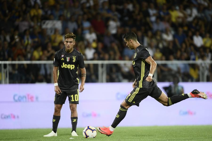 Thành tích ghi bàn ấn tượng của Ronaldo tại Juventus dùkhả năng đá phạt giảm sút Thành tích ghi bàn ấn tượng của Ronaldo tại Juventus dùkhả năng đá phạt giảm sút