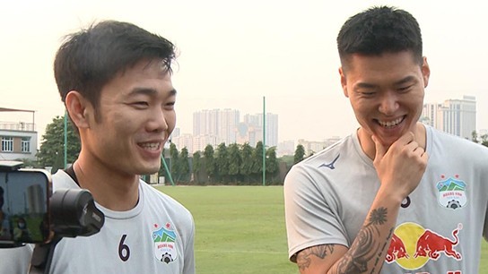 Lương Xuân Trường và ngoại binh Hoàng Anh Gia Lai giải thích lý do to tiếng với nhau