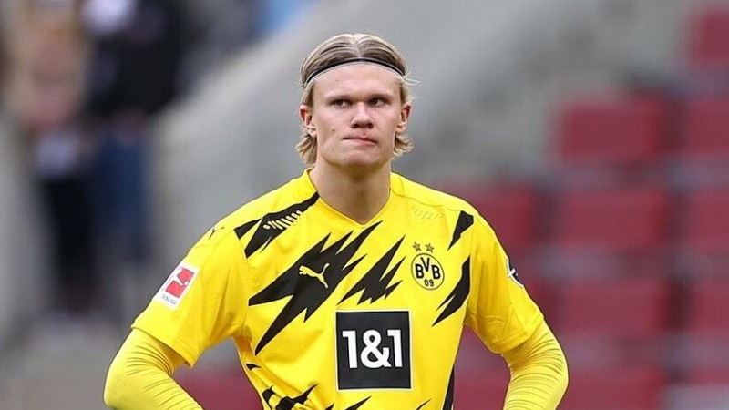 Dortmund bán Erling Haaland với giá cao không tưởng, muốn thu về tới 180 triệu Euro