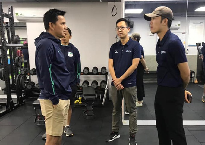 HLV Kiatisuk giúp đưa Xuân Trường sẵn sàng thay Hùng Dũng chấn thương ở đội tuyển quốc gia