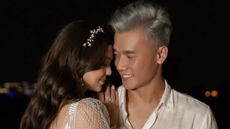 Chuyện tình thủ môn Bùi Tiến Dũng và bạn gái siêu mẫu người Ukraine