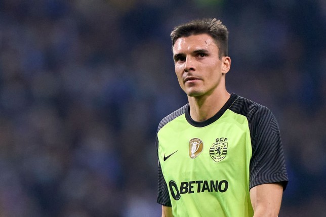 Chuyển nhượng cầu thủ: PSG giữ Mbappe bằng mọi cách; MU thêm nhân sự tuyến giữa;