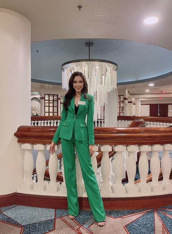Hoa hậu Đỗ Thị Hà kể chuyện đi cấy ở Miss World 2021