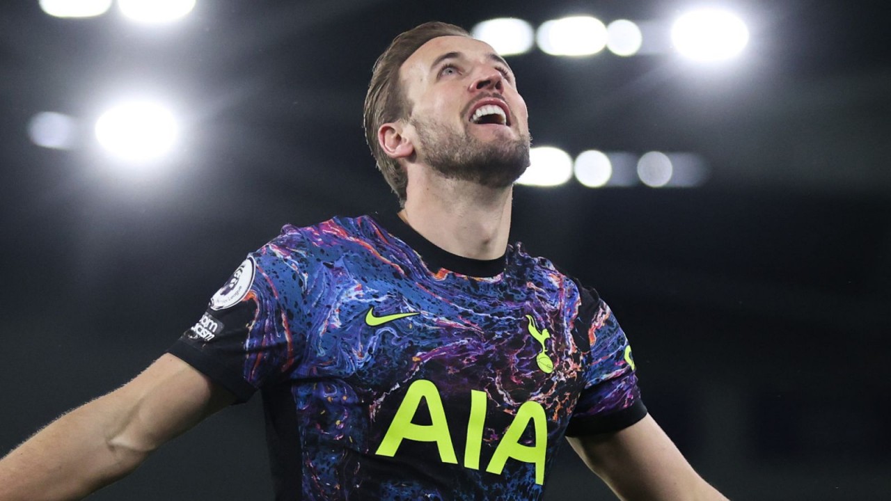 Ghi bàn cho Tottenham, Harry Kane lập kỷ lục ở Ngoại hạng Anh