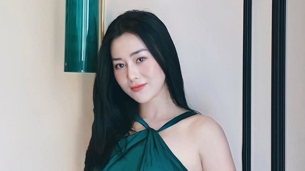 Phương Oanh 'siết cân' về dáng chuẩn sau 'Hương vị tình thân'