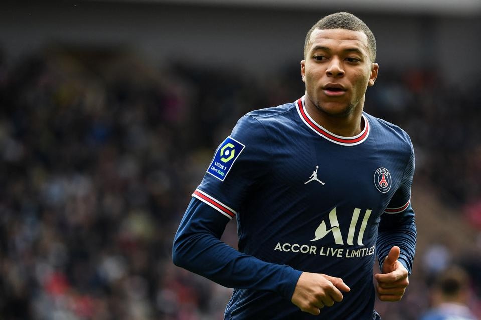 Cập nhật chuyển nhượng cầu thủ: Barca liên hệ gia đình Mbappe; Cập nhật chuyển nhượng cầu thủ: Barca liên hệ gia đình Mbappe;