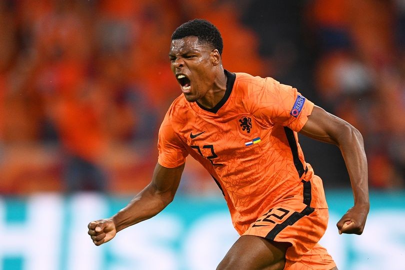 Cập nhật chuyển nhượng cầu thủ: Tottenham cần thêm tiền đạo; Real Madris đàm phán Bellingham; MU liên hệ Dumfries