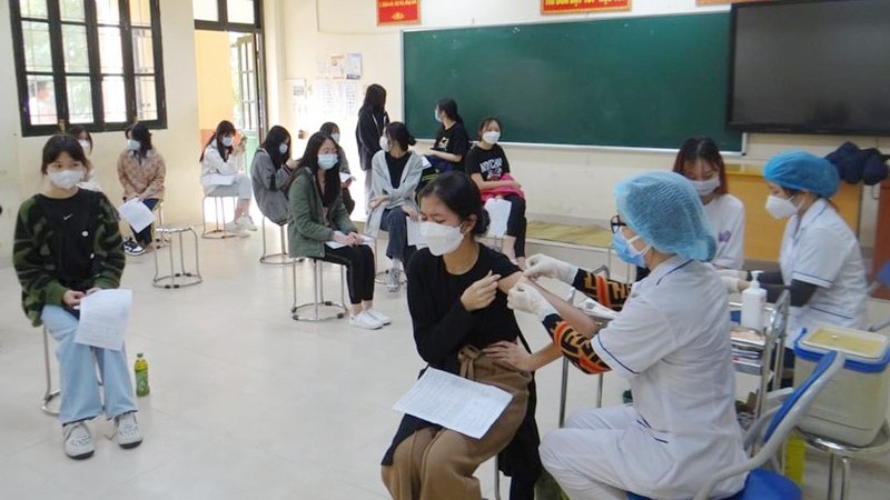 Covid-19 tối 31/3: Thêm 80.838 ca mắc mới, hơn 250.000 bệnh nhân khỏi