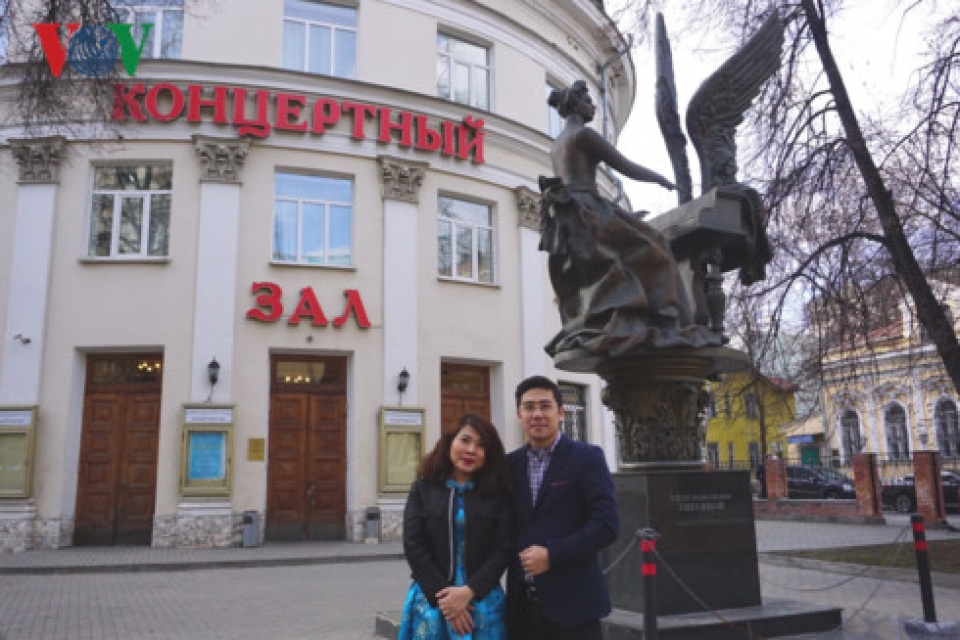 Gặp gỡ cặp đôi người Việt đoạt giải cao cuộc thi thính phòng tại Ba Lan gap go cap doi nguoi viet doat giai cao cuoc thi thinh phong tai ba lan