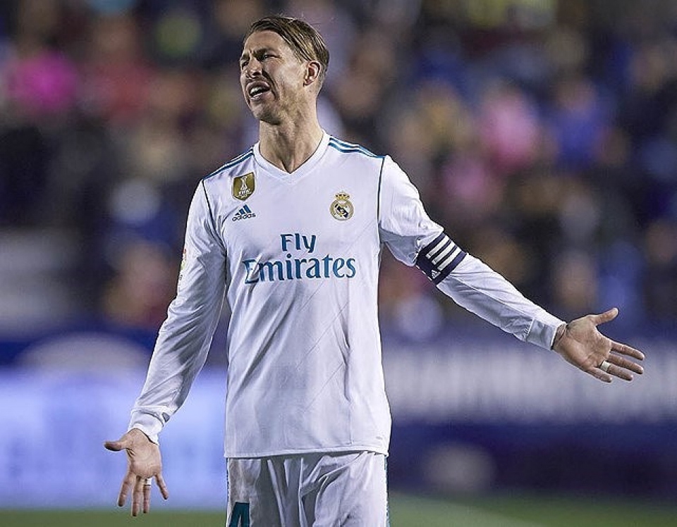 doi hinh ket hop real va juventus noi khiep so cua troi au