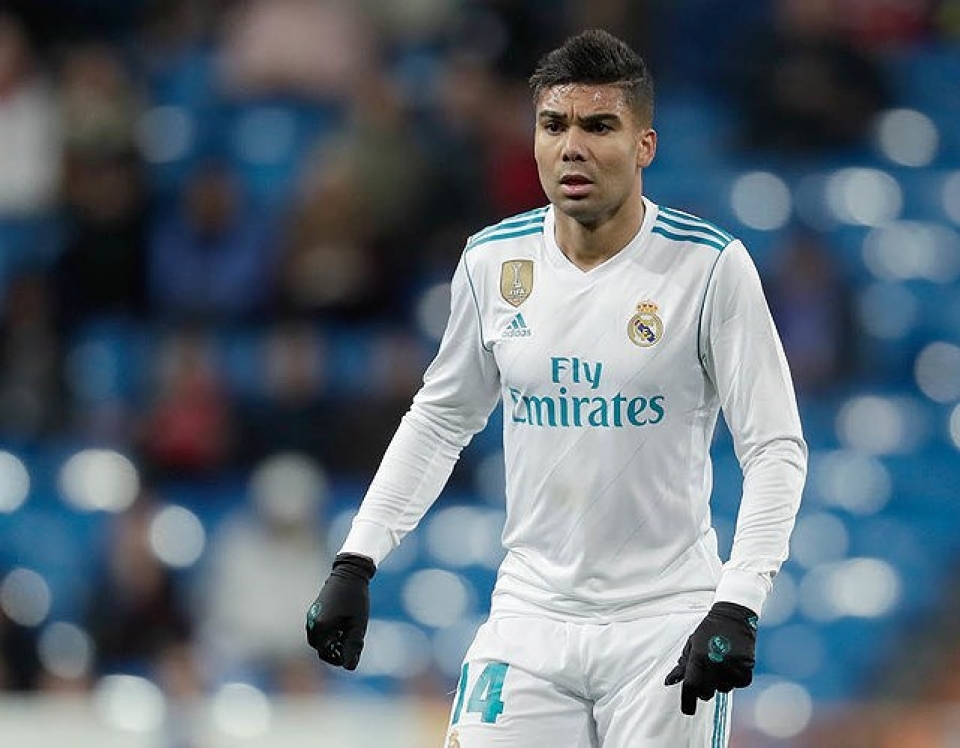 doi hinh ket hop real va juventus noi khiep so cua troi au