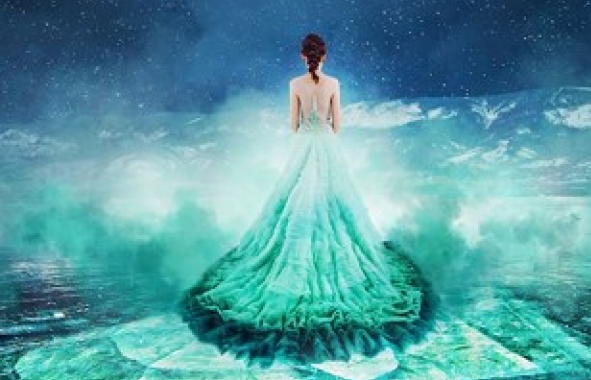 Nga: Vẻ đẹp siêu thực của hồ sâu nhất thế giới