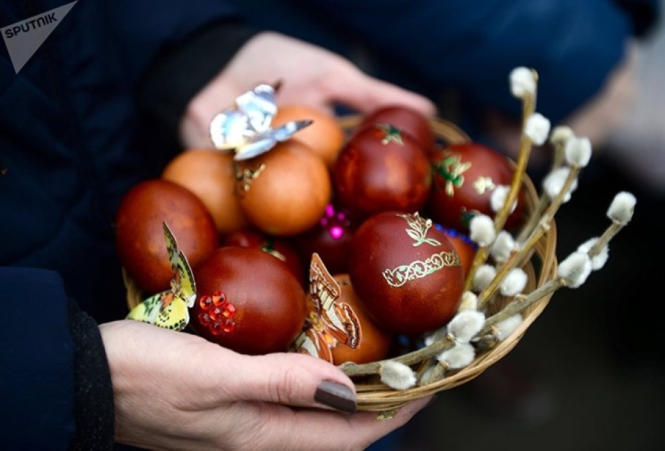 Tín đồ Chính thống giáo trên khắp thế giới đón lễ Phục sinh tin do chinh thong giao tren khap the gioi don le phuc sinh