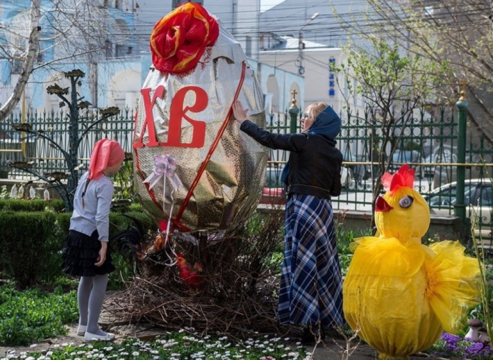 Tín đồ Chính thống giáo trên khắp thế giới đón lễ Phục sinh tin do chinh thong giao tren khap the gioi don le phuc sinh