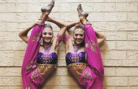 Ấn Độ: Cặp song sinh với tài năng nhào lộn thiên bẩm
